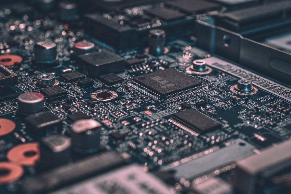 Top Tech News & Breakthroughs of 2026: AI Agents, Quantum Milestones, and Next-Gen Operating Systems